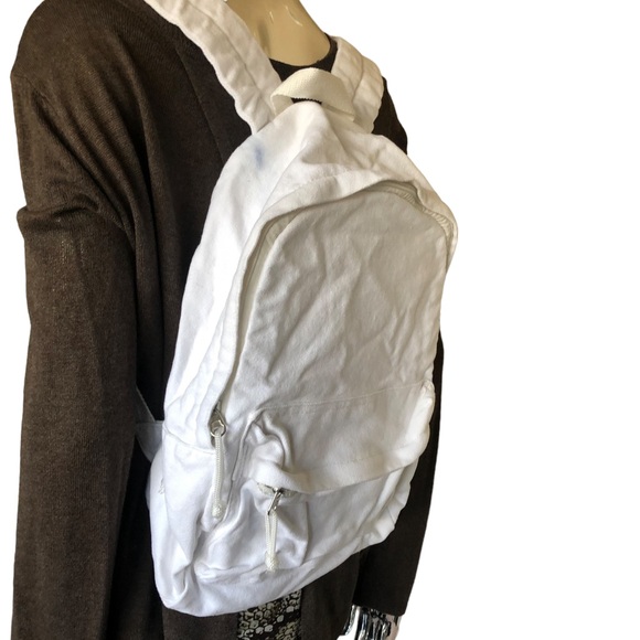 Stylish White Women's Backpack - Picture 4 of 13